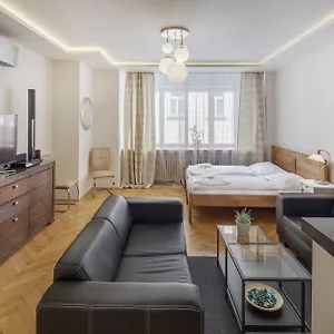 Aparthotel Selinor Old Town