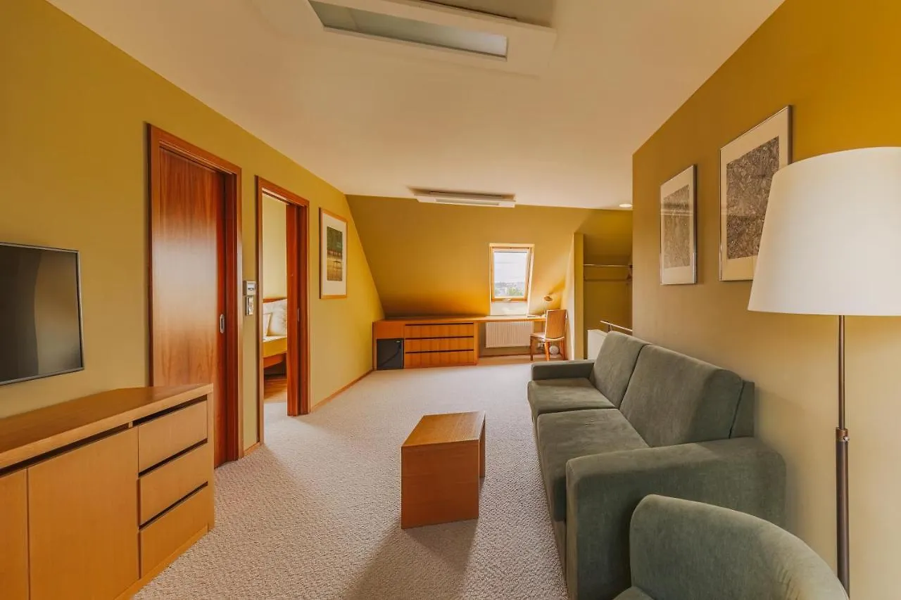 Park Holiday Congress & Wellness Hotel Prague
